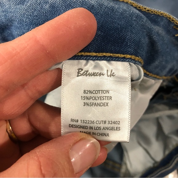 Between Us Distressed Light Wash Blue Jeans Size 18 - Picture 4 of 13